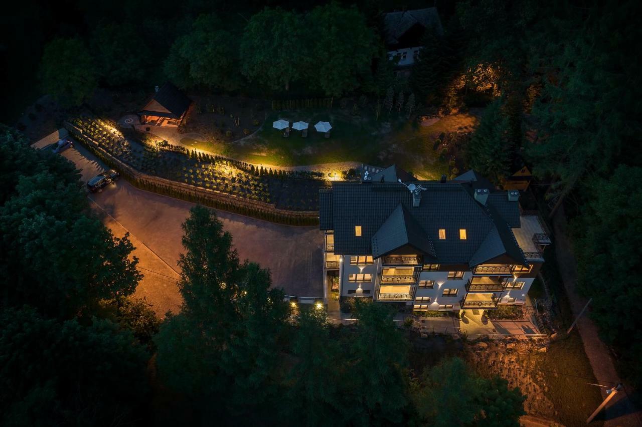 Willa Nad Parkiem Szczawnica Exterior photo